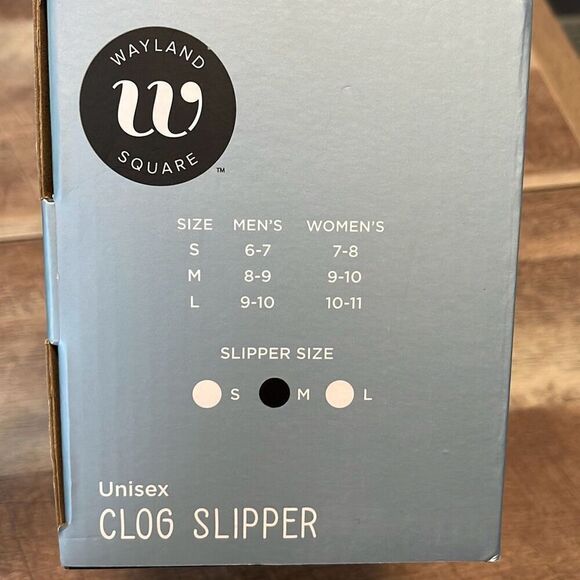 Wayland Square Unisex Faux Fur Lined Slip-on Indoor Clog Slippers Medium NWT - Picture 5 of 5